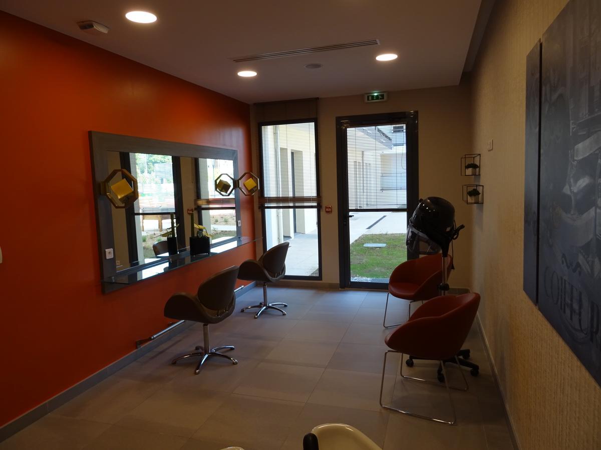 Domitys L'Art Du Temps Aparthotel Besancon Exterior photo